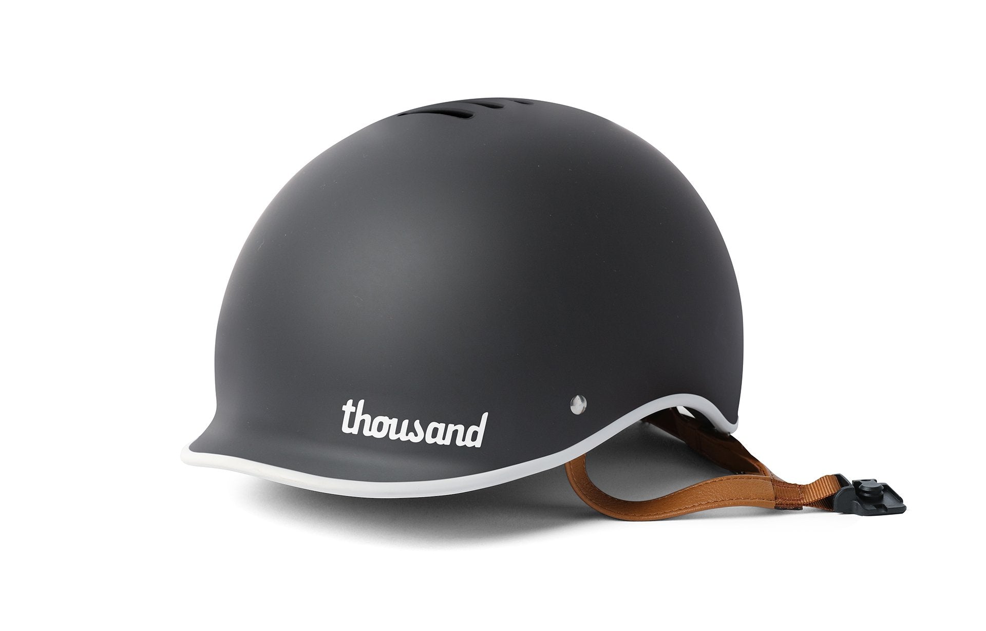 Casco Thousand - Negro Carbon